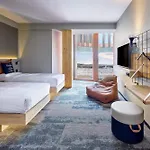 فندق Moxy Luxembourg Airport