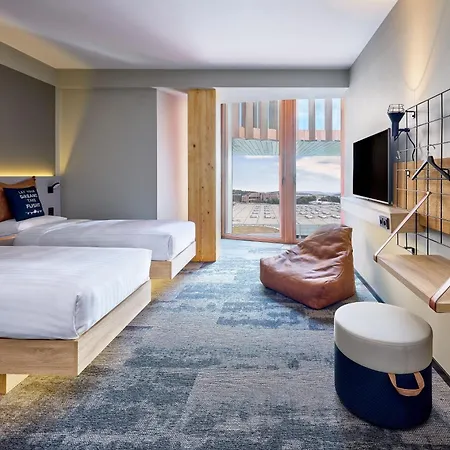 Hotel Moxy Luxembourg Airport