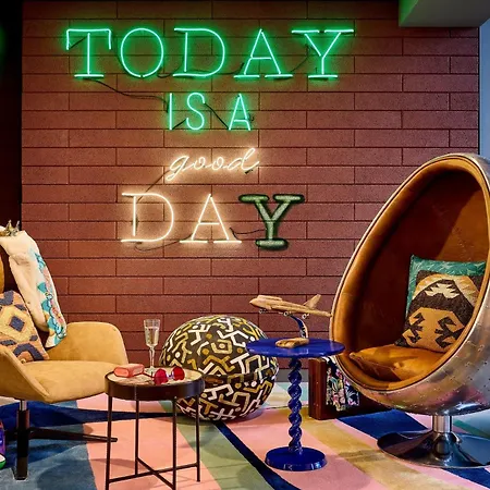 Moxy Luxembourg Airport Niederanven