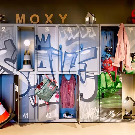 Отель Moxy Luxembourg Airport Niederanven