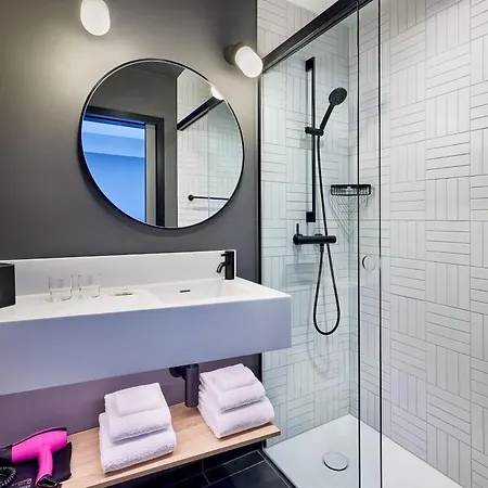 Moxy Luxembourg Airport