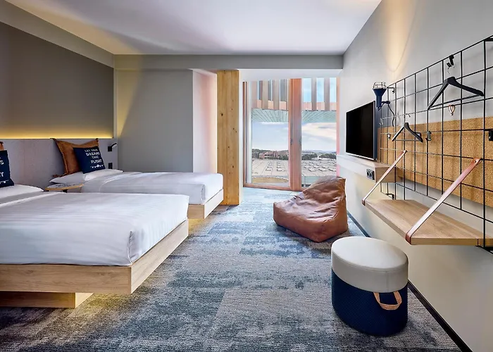 Hotell Moxy Luxembourg Airport 3*